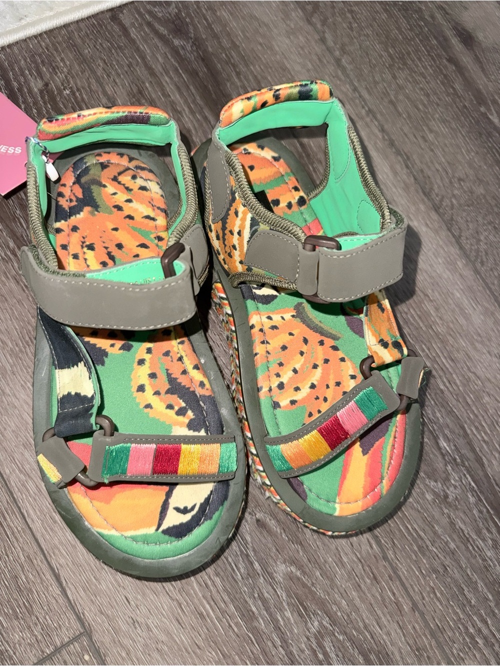 FARM Rio Vegan Green Multicolor Braided Platform Sandals - Picture 5 of 9